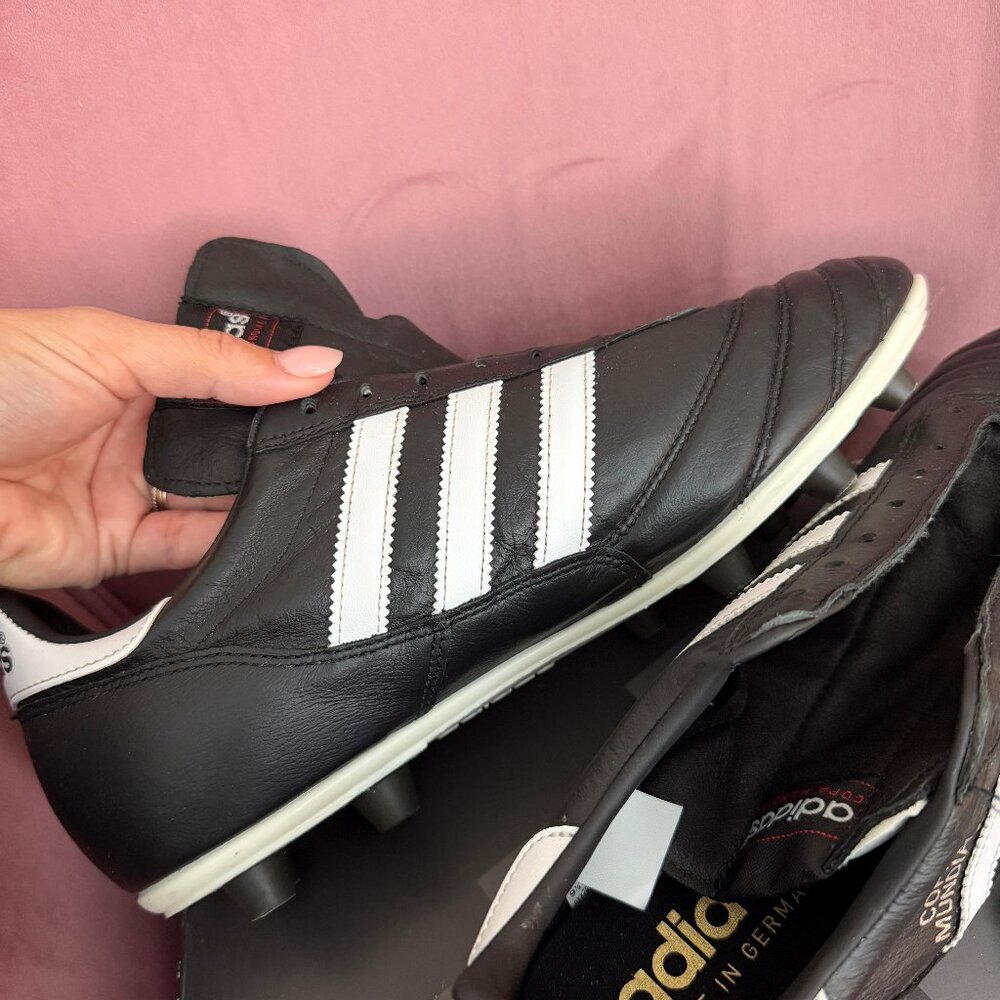Original Adidas Copa Mundial Shoes for Men, Size 9,5 US - Black